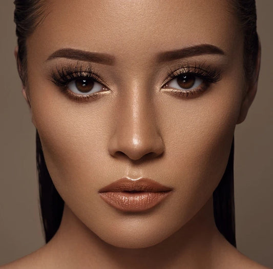 5 Reasons Why Women Love to Wear False Eyelashes